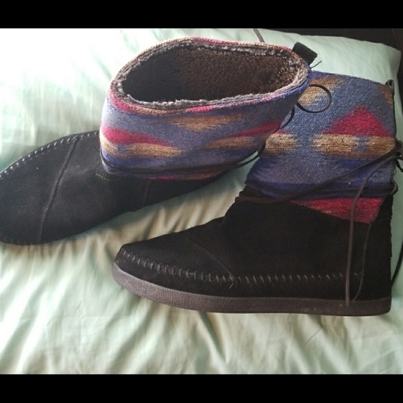 Toms Shoes - TOMS Tribal Suede and Wool Boots NWOT